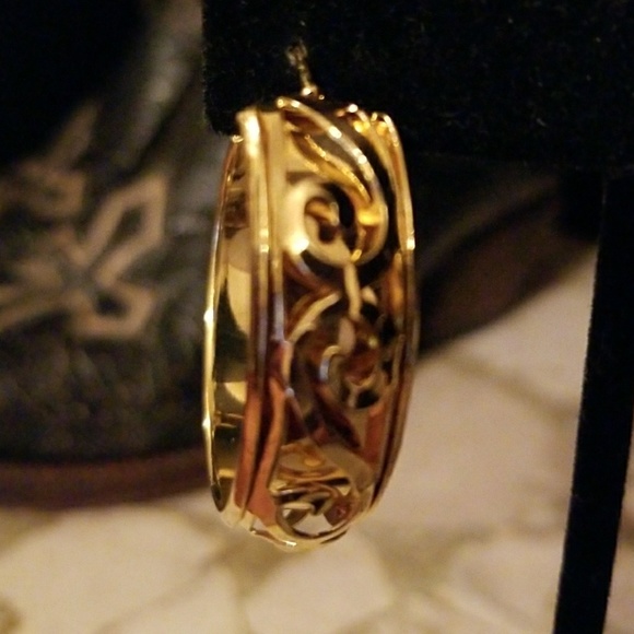 "MESMERIZING GYPSY HOOPS"!!!💋😎💕 - Picture 3 of 5